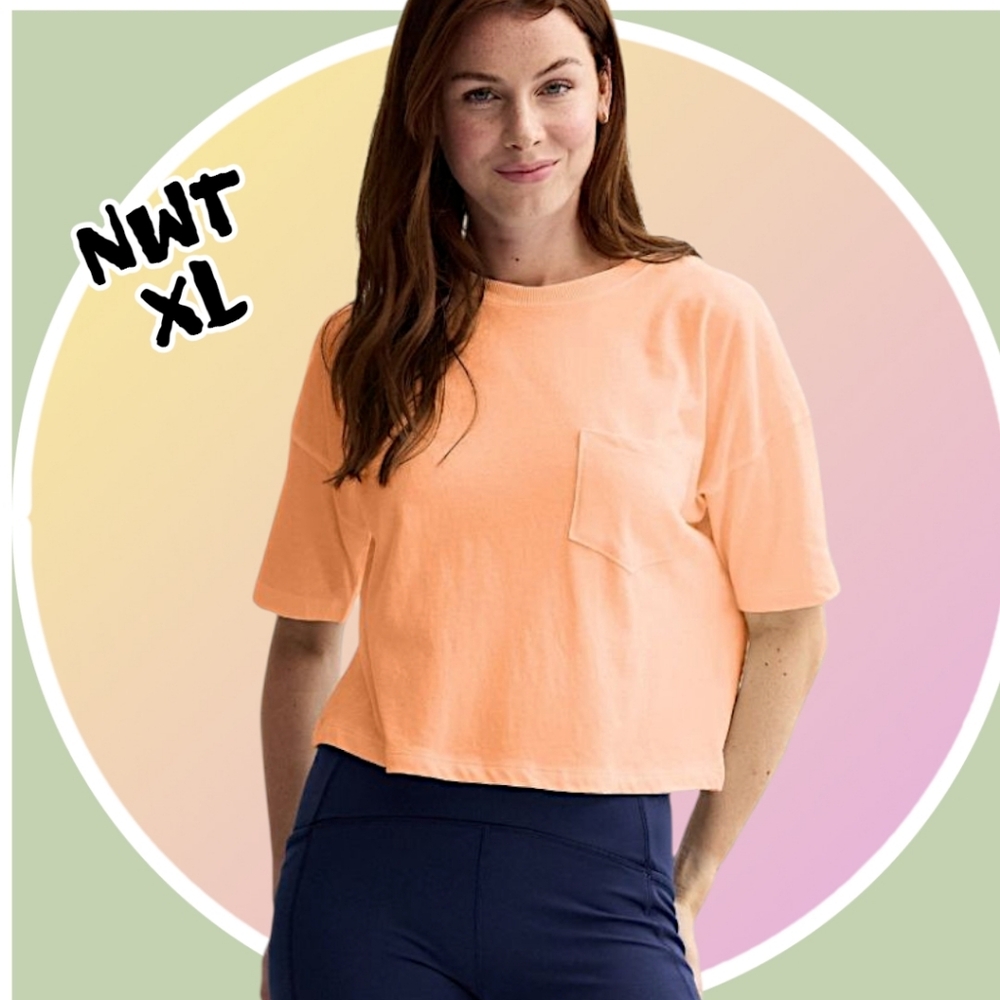 NWT Short Sleeve Boxy Cropped Pocket Tee Sz XL